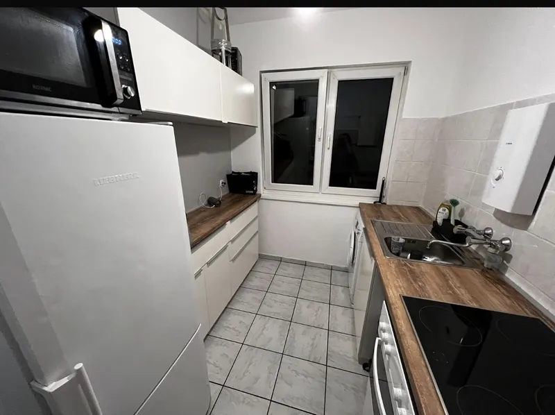 Wohnen mit Charakter: 2-Zimmer-Wohnung in Berlin-Wittenau — photo 1